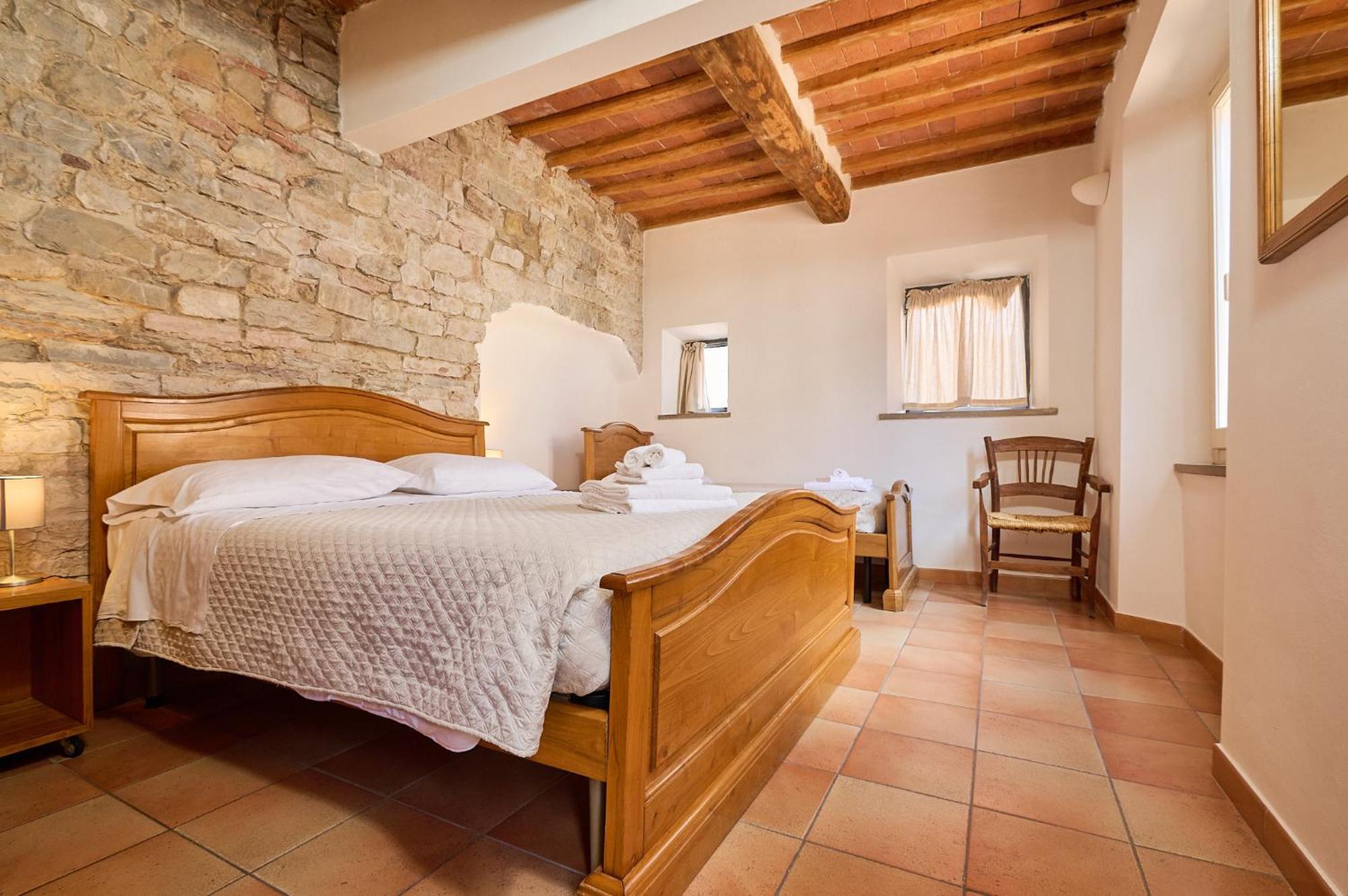 Il Chiostro Appartamenti & Suites Suvereto Extérieur photo