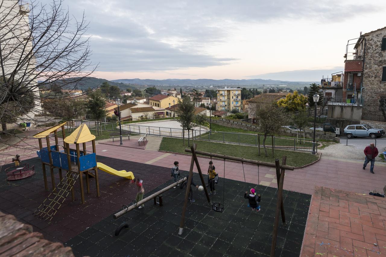 Il Chiostro Appartamenti & Suites Suvereto Extérieur photo