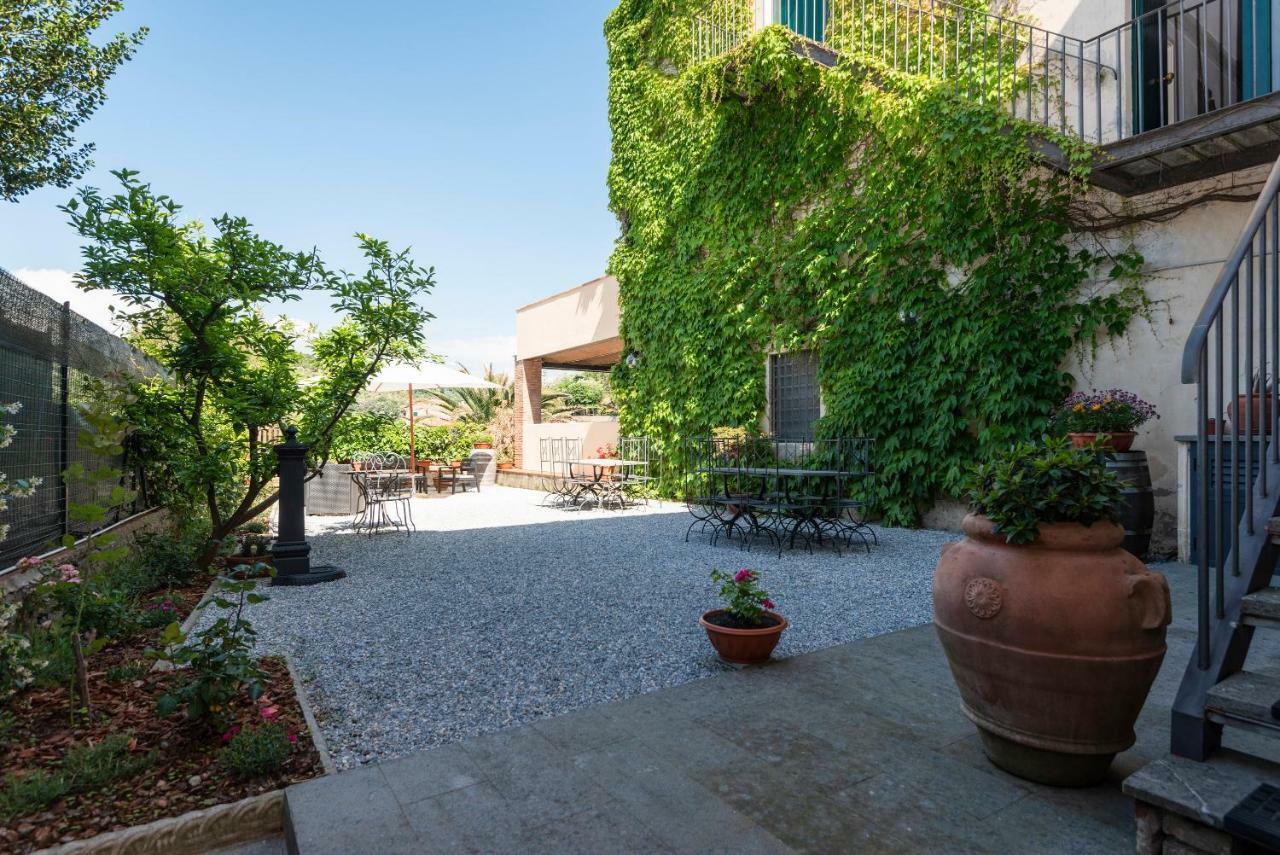 Il Chiostro Appartamenti & Suites Suvereto Extérieur photo
